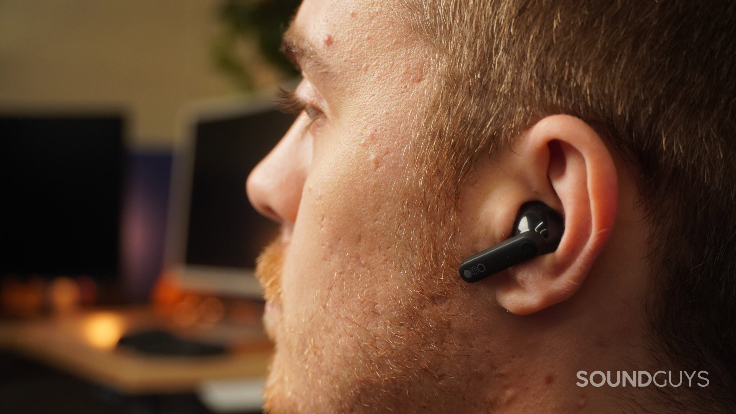 a close up of the cmf buds 2 pro in-ear a close up of the cmf buds 2 pro in-ear