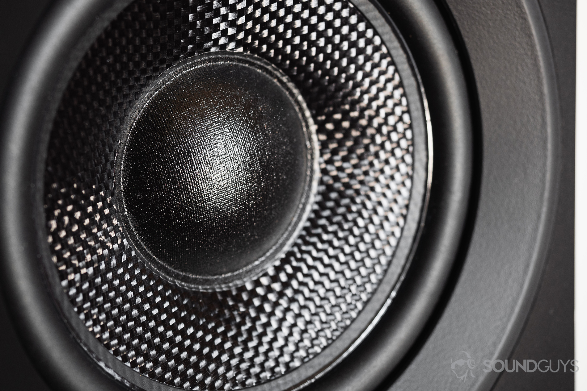 Fluance_Ai40_LK_4 Fluance Ai40 review: A close-up of the 5" driver.